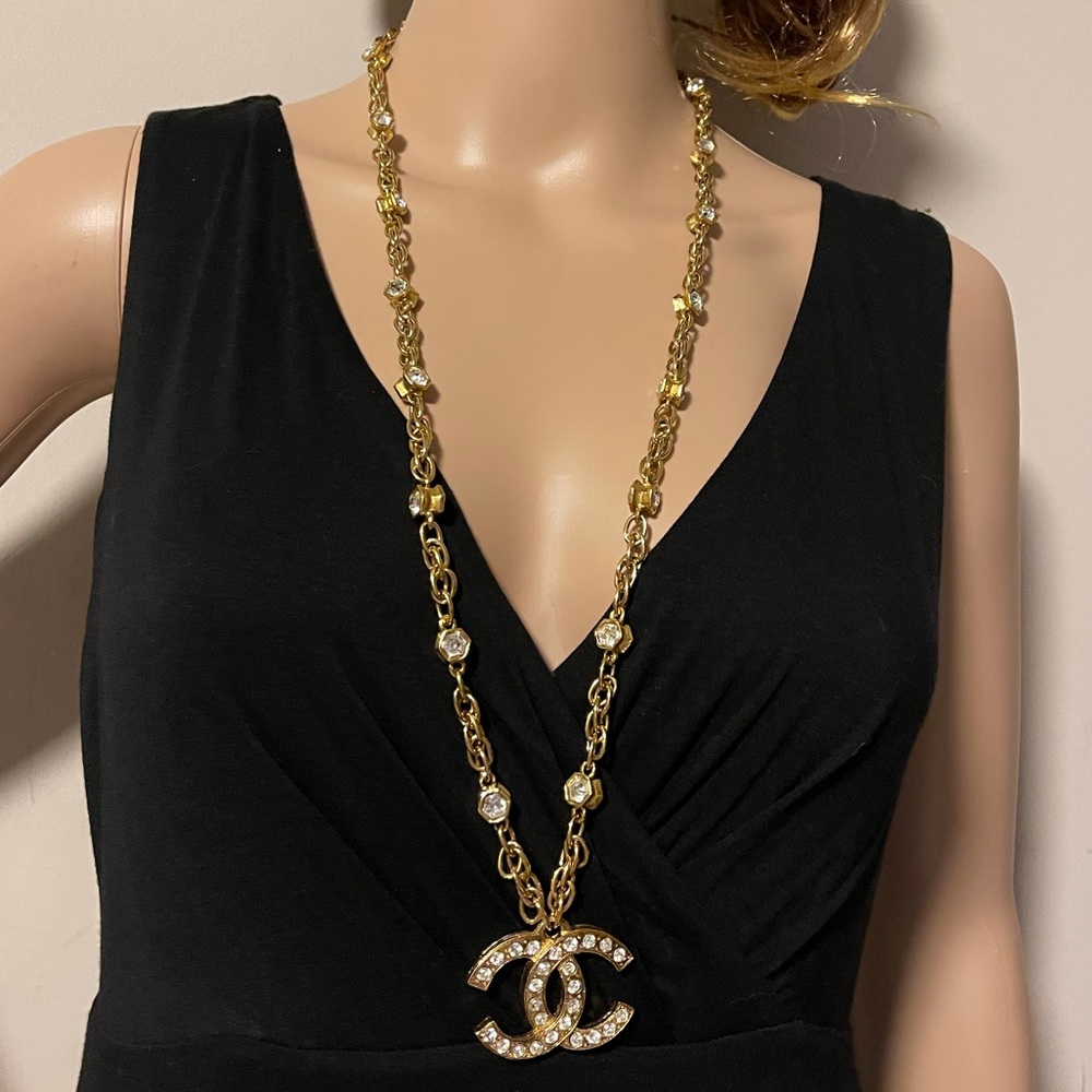 Chanel CC logo long necklace